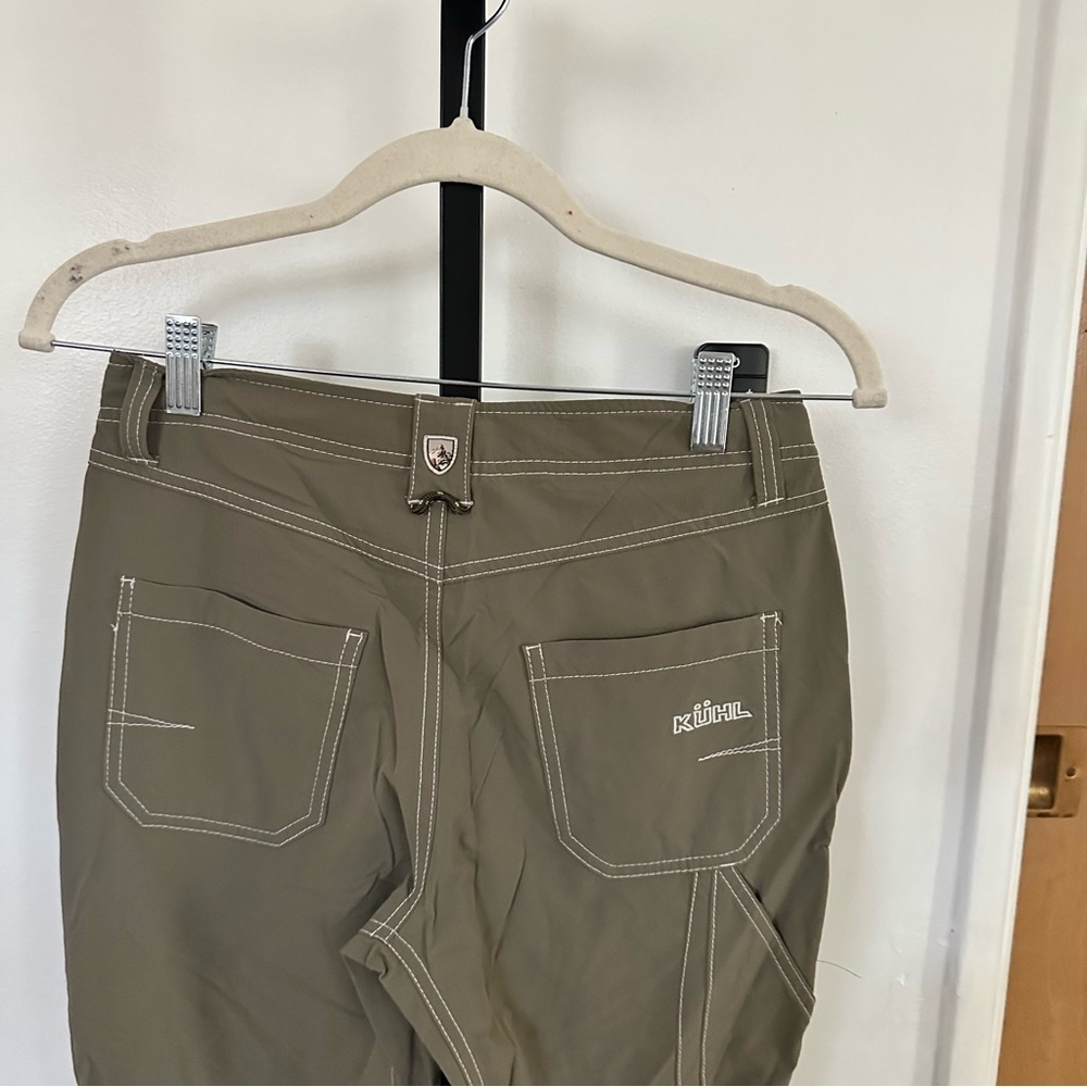 Kuhl Cargo Pants in Olive size large - Picture 4 of 6